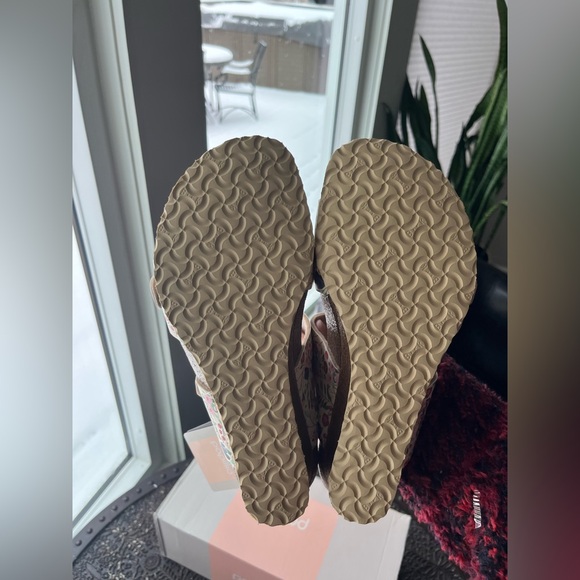 PAPILLIO BIRKENSTOCK DOROTHY MEADOW FLOWERS BEIGE 38 EU 7-7.5 US - Picture 7 of 7